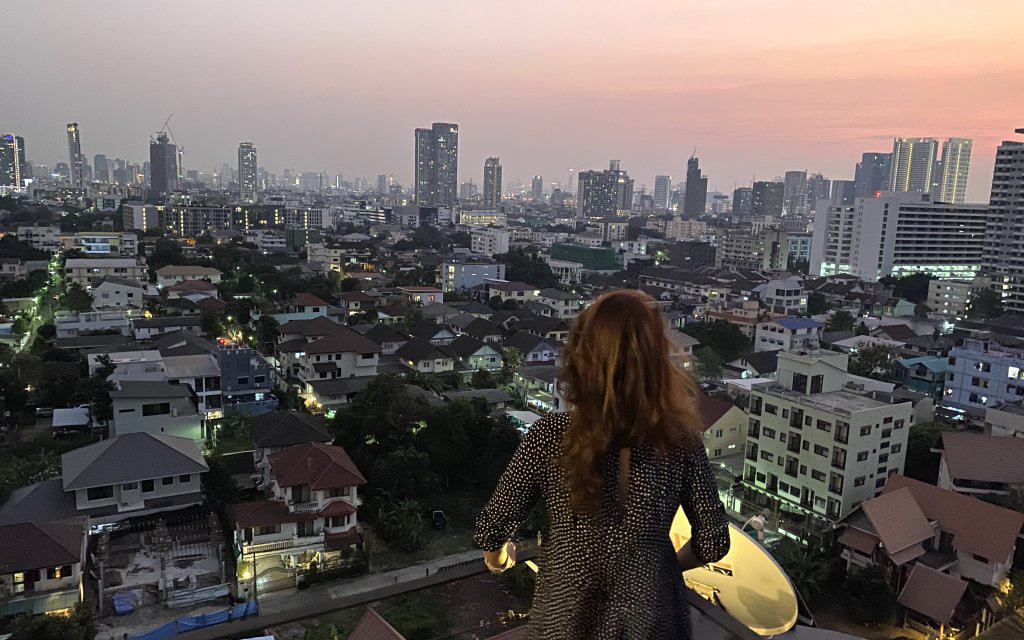 Legend Roof Bar (Official) in Bangkok