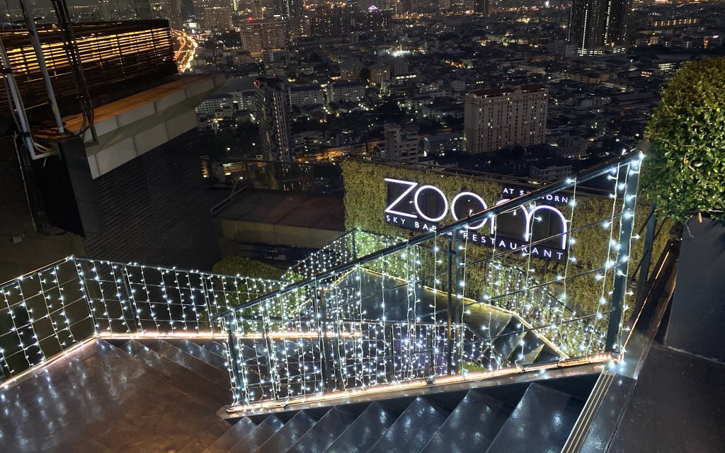 Zoom Skybar in Bangkok