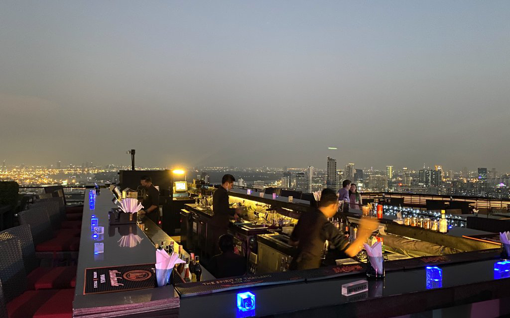 Zoom Skybar in Bangkok