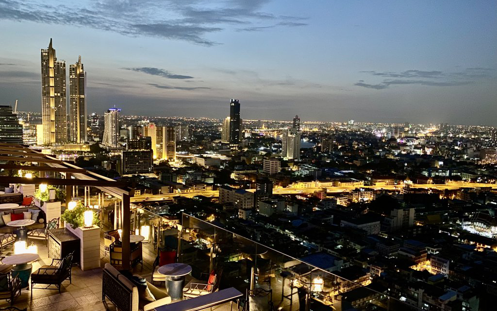 Yao Rooftop Bar in Bangkok