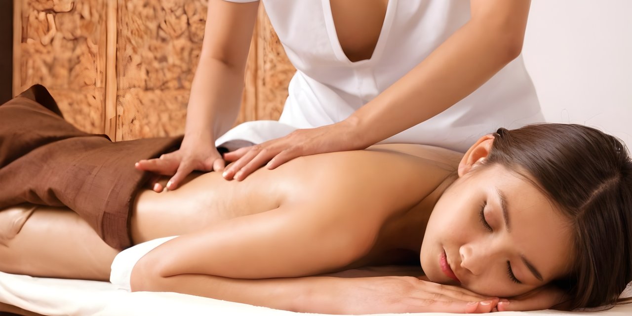 The 25 Best Thai Massage Places in Bangkok